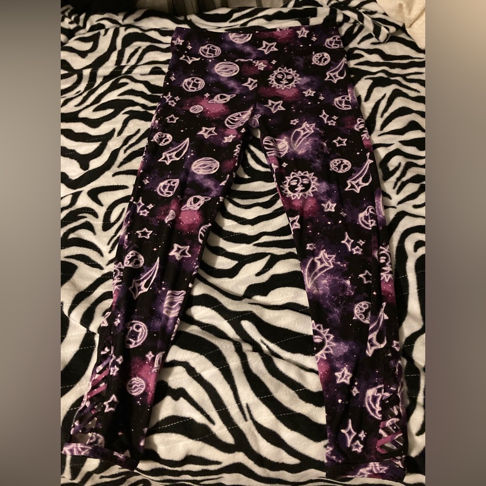 Womens galaxy leggings with stars and planets print